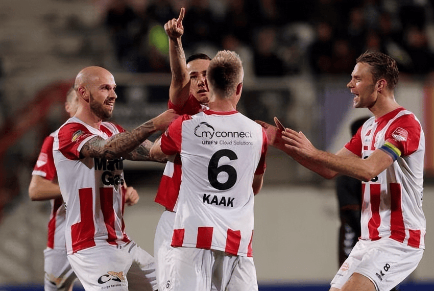 攻防两端的 攻防两端的