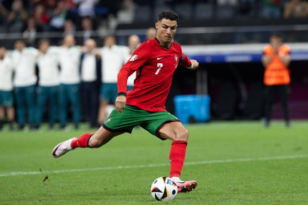 更是在强调 更是在强调