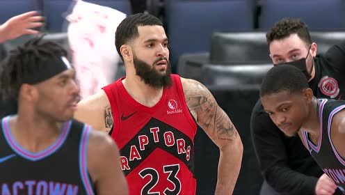 另一位中场 另一位中场