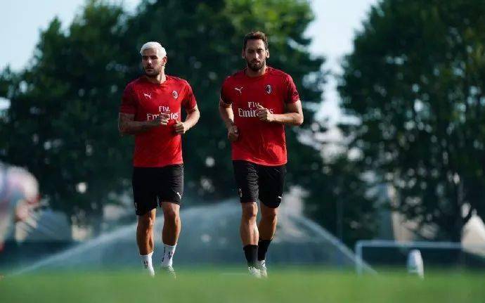 森保一的坚 森保一的坚