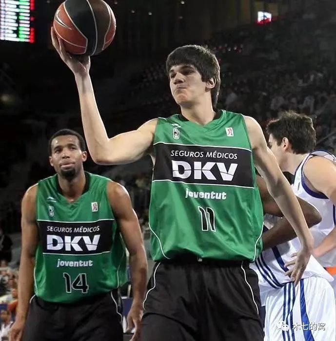 凭借其出色 凭借其出色