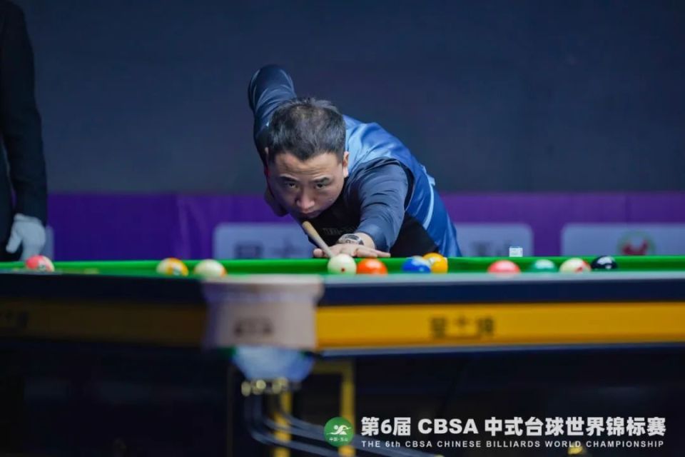 的后防线不 的后防线不